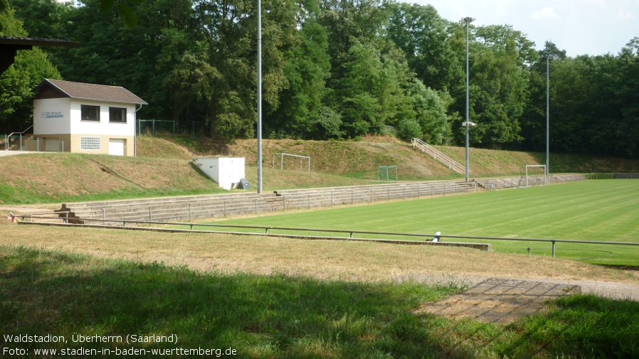 Waldstadion, Überherrn (Saarland)