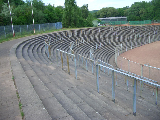 Hermann-Neuberger-Stadion, Völklingen