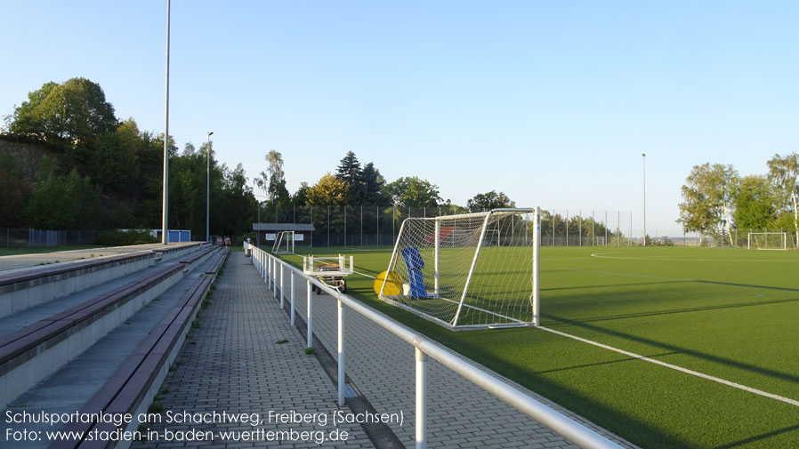 Freiberg, Schulsportanlage am Schachtweg