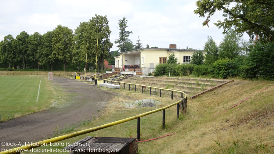 Lauta, Glück-Auf-Stadion