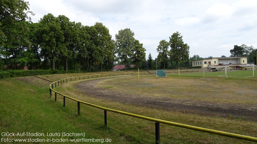 Lauta, Glück-Auf-Stadion