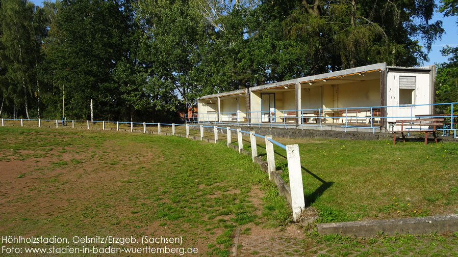 Oelsnitz/Erzgeb., Höhlholzstadion