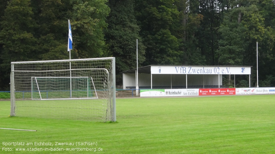 Sportplatz am Eichholz, Zwenkau (Sachsen)