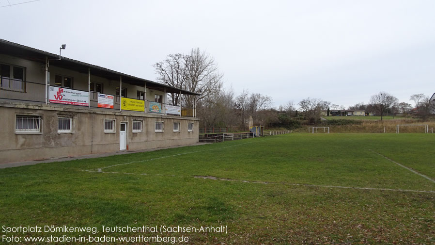 Teutschenthal, Sportplatz Dömikenweg