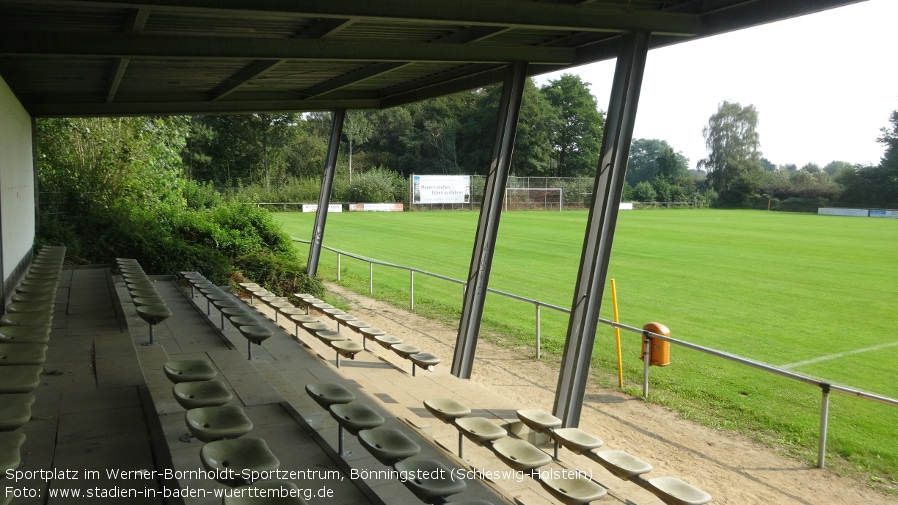 Bönningstedt, Werner-Bornholdt-Sportzentrum