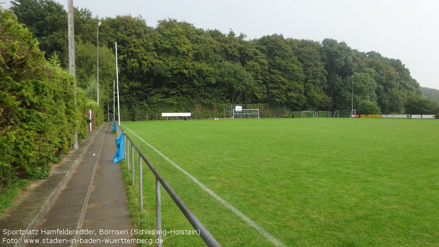 Börnsen, Sportplatz Hamfelderedder