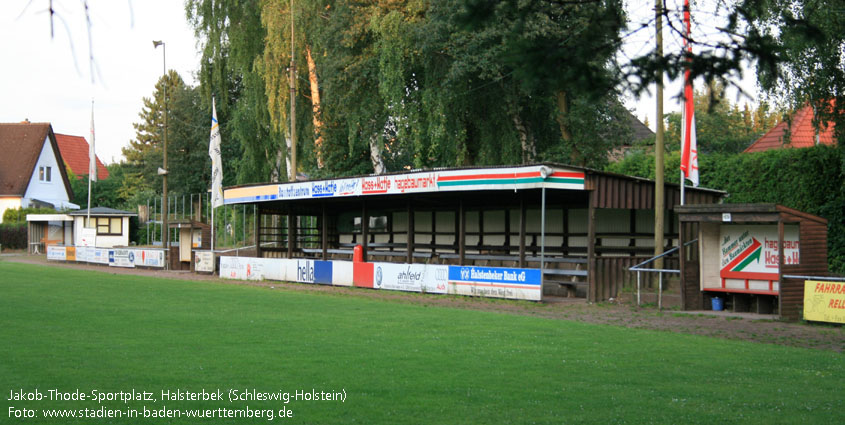 Jakob-Thode-Sportplatz, Halstenbek