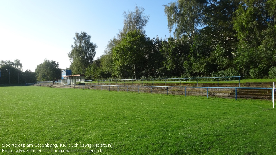 Kiel, Sportplatz am Steenbarg