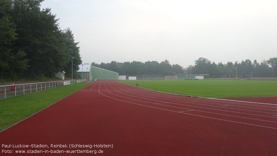 Reinbek, Paul-Luckow-Stadion