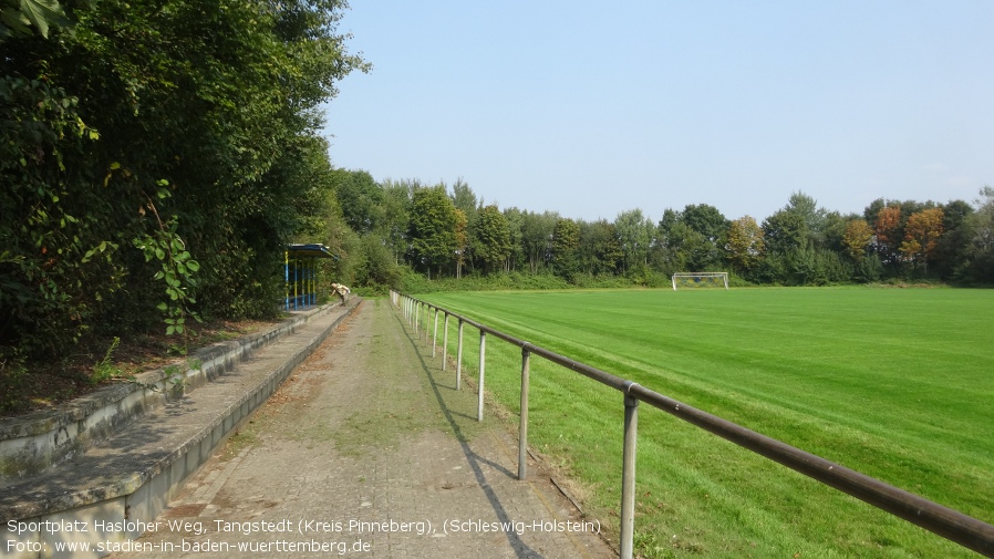 Tangstedt (Kreis Pinneberg), Sportplatz Hasloher Weg