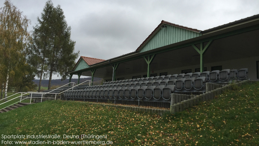 Deuna, Sportplatz Industriestraße